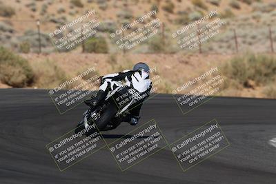 media/Apr-19-2025-AHRMA (Sat) [[3d98ca3309]]/Race/Group 8/Turn 4/